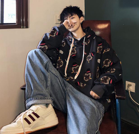 杭州卫衣定制可以选择哪些风格